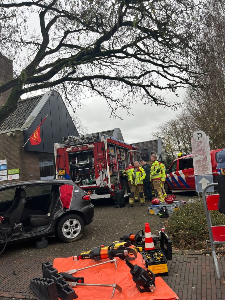 Demonstratie van de brandweer met reddingsmaterieel